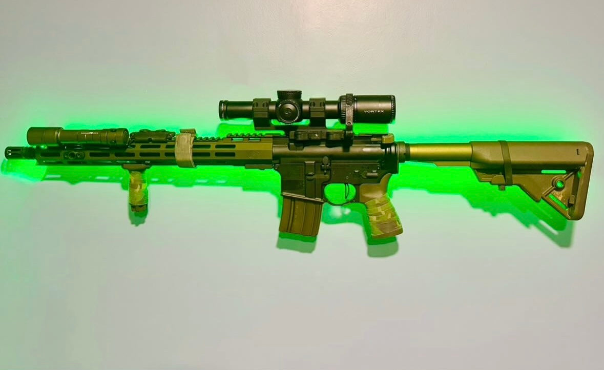 Horizontal mount backlit 